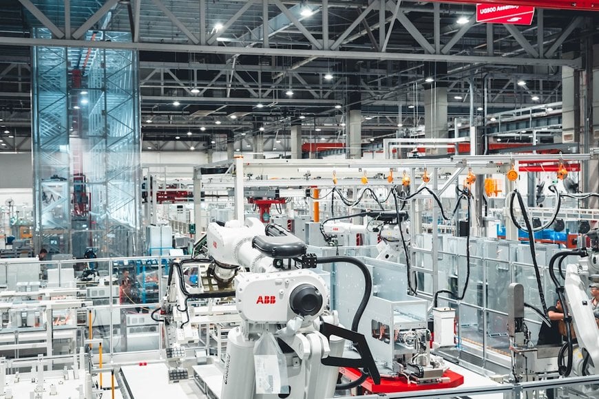 Abb China: Robots and humans take intelligent manufacturing to the next level 